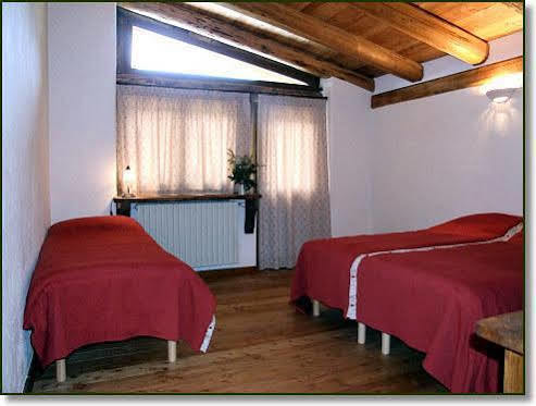 Agriturismo Il Fiocco Césane Extérieur photo